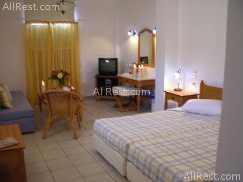Pantheon Villas 23